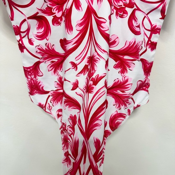 🛑SALE FLAXMAKER one piece Floral Ruffle Swimsuit Never used large - Picture 4 of 9